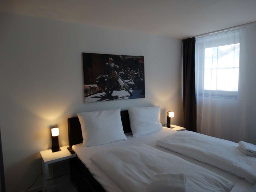Hotel Stay Essen Rum bild